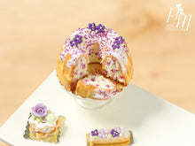 Load image into Gallery viewer, Blueberry Kouglof / Pound Cake - Miniature Food for Dollhouse in 12th scale