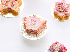 Pink Cookie Teapot-shaped Millefeuille decorated with single pink blossom and bow - Miniature Food