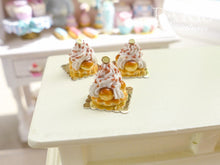Load image into Gallery viewer, Caramel St Honoré - French Pastries - 12th Scale Miniature Food
