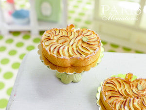 Tarte aux pommes - Apple tart in shape of an apple - Miniature Food in 12th Scale