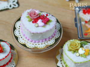 Heartshaped Pink Rose and Red Currant Cake - Miniature Food