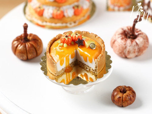 Halloween / Autumn Cut Pumpkin Cheesecake - Miniature Food in 12th Scale for Dollhouse